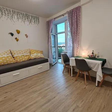 Star #5c515 By Starbnb Eu Apartment